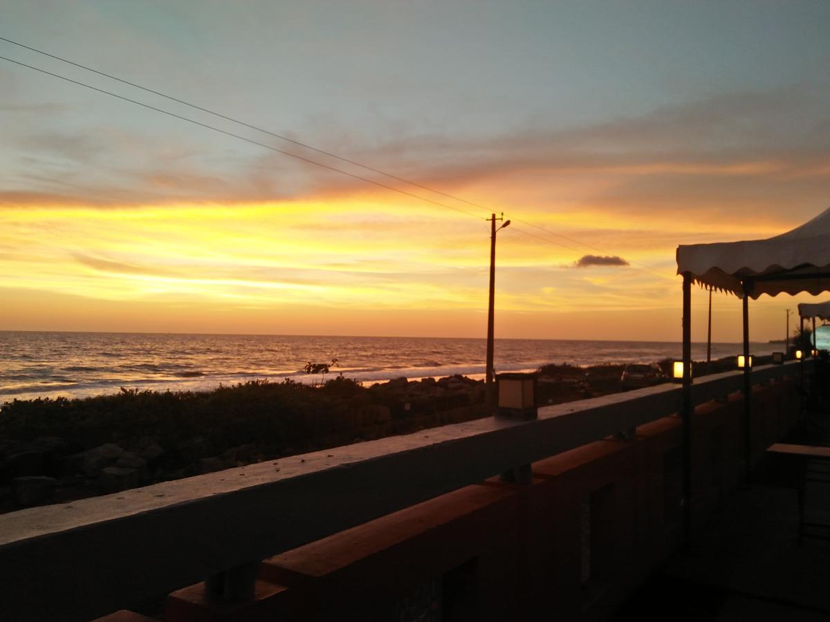 Marmara Beach House Hotel Kannur Exterior foto